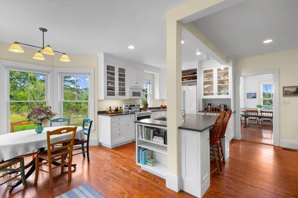 $3,495,000 | 17 Fire Road 5, South Bristol, ME 04568