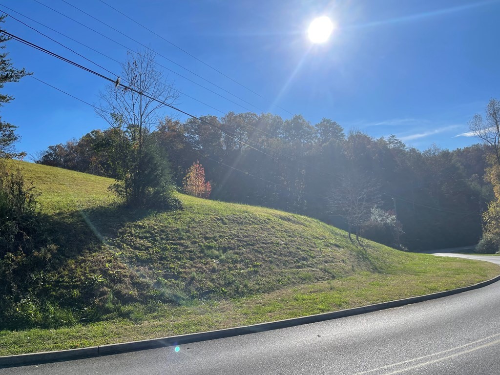40 Eagle Springs Road Sevierville, TN 37876 - Photo 5 of 17