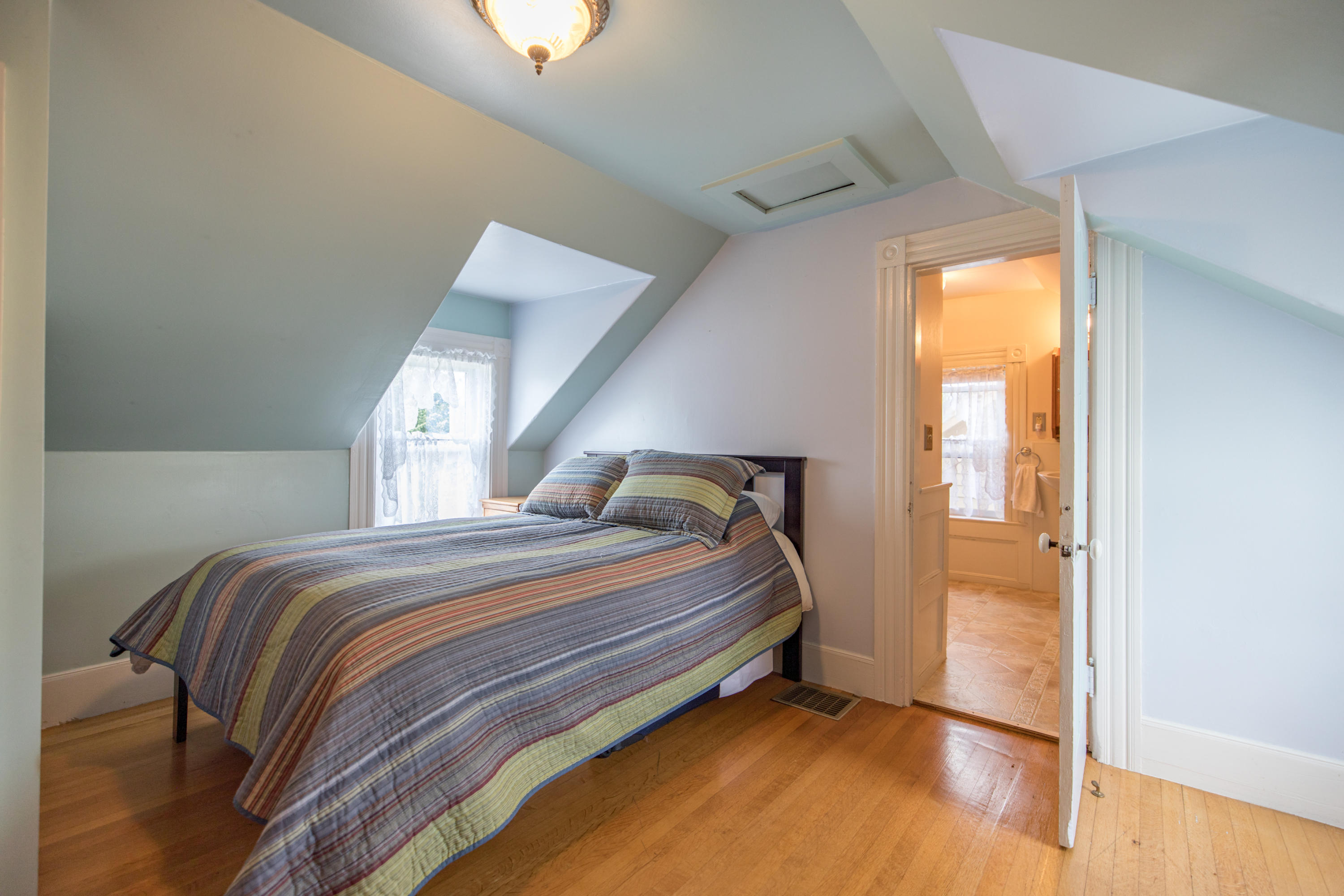 272 South Witham Road Auburn, ME 04210 - Photo 34 of 71 6I3A0445