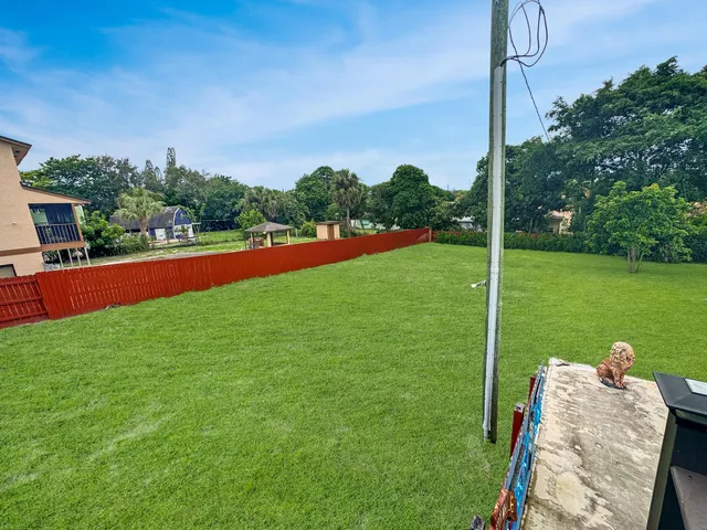 $1,350,000 | 907 North A Street, Lake Worth Beach, FL 33460