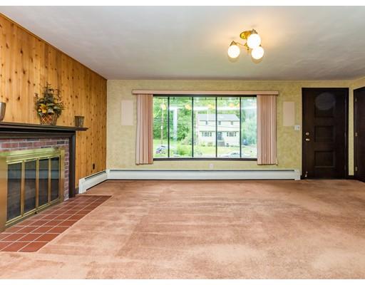 43 Donald Road Burlington, MA 01803 - Photo 11 of 34