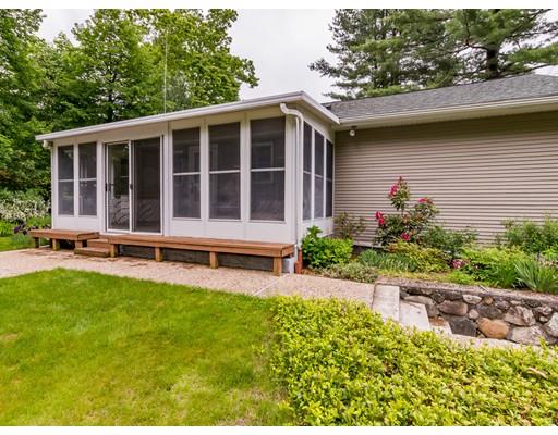 43 Donald Road Burlington, MA 01803 - Photo 4 of 34