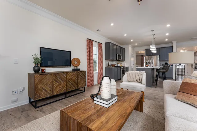 $450,895 | 8167 Harbour Chase Loop, Ooltewah, TN 37363