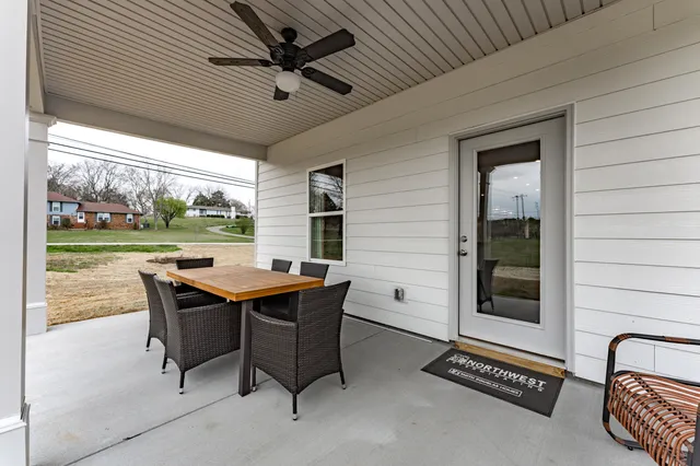 $450,895 | 8167 Harbour Chase Loop, Ooltewah, TN 37363