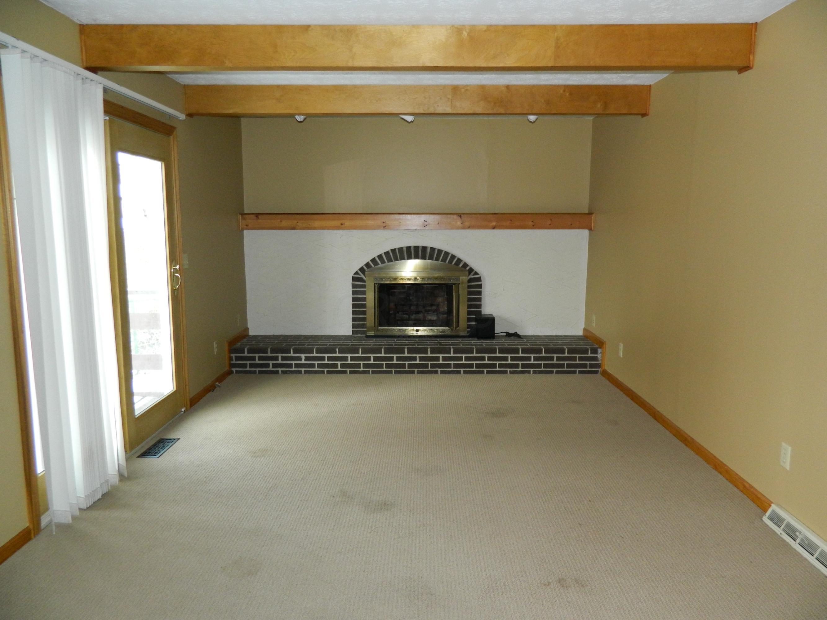 6033 Beechcroft Road Columbus, OH 43229 - Photo 6 of 14 Gallery Image 6