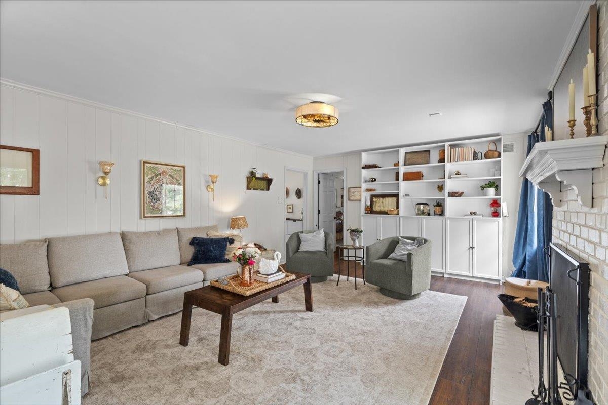 1674 Brierbrook Road Germantown, TN 38138 - Photo 13 of 30 Gallery Image 13