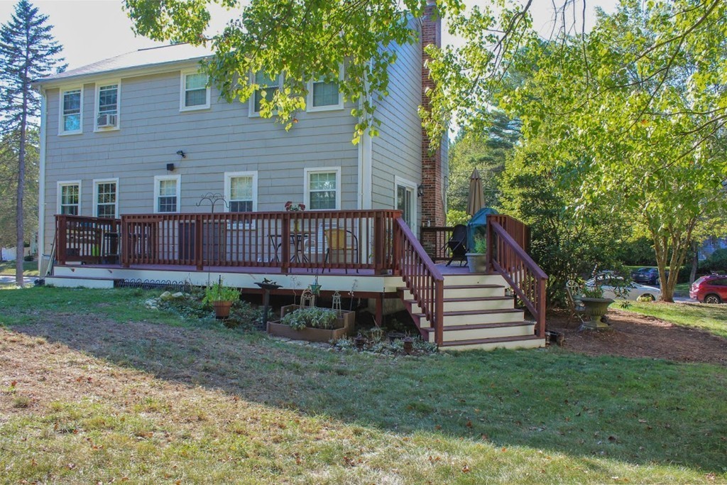 56 Wethersfield Road Bellingham, MA 02019 - Photo 4 of 25 Gallery Image 4