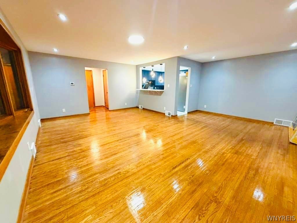 2791 North Forest Road Amherst, NY 14228 - Photo 5 of 14