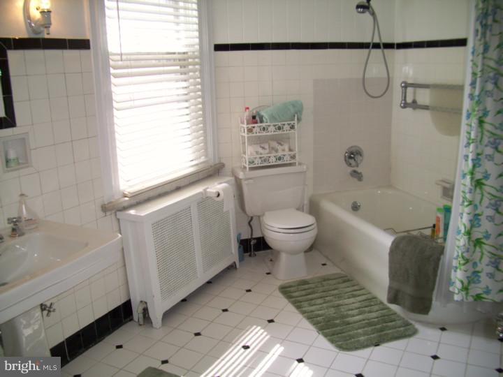 26 Raynham Road Merion Station, PA 19066 - Photo 16 of 17 Bathroom