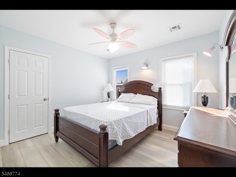 57 Harding Avenue Clark, NJ 07066 - Photo 13 of 30 Gallery Image 13