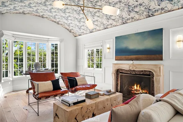 $30,000 | 464 Holly Street, Laguna Beach, CA 92651