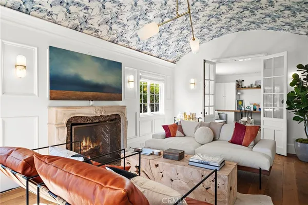 $30,000 | 464 Holly Street, Laguna Beach, CA 92651