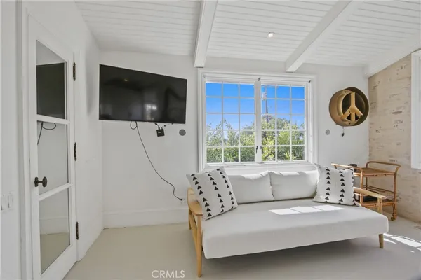 $30,000 | 464 Holly Street, Laguna Beach, CA 92651