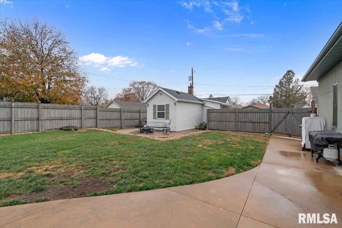 302 9th Street Silvis, IL 61282 - Photo 58 of 67