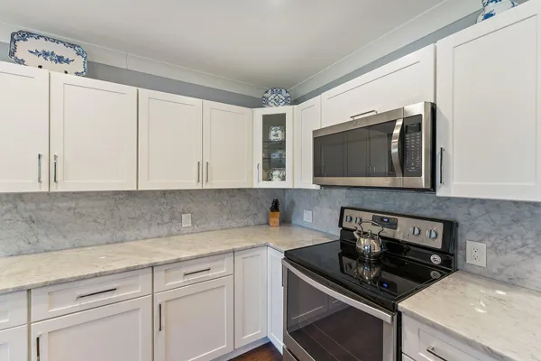 $750,000 | 19101 Southeast Sea Turtle Court, Unit 202, Jupiter, FL 33469