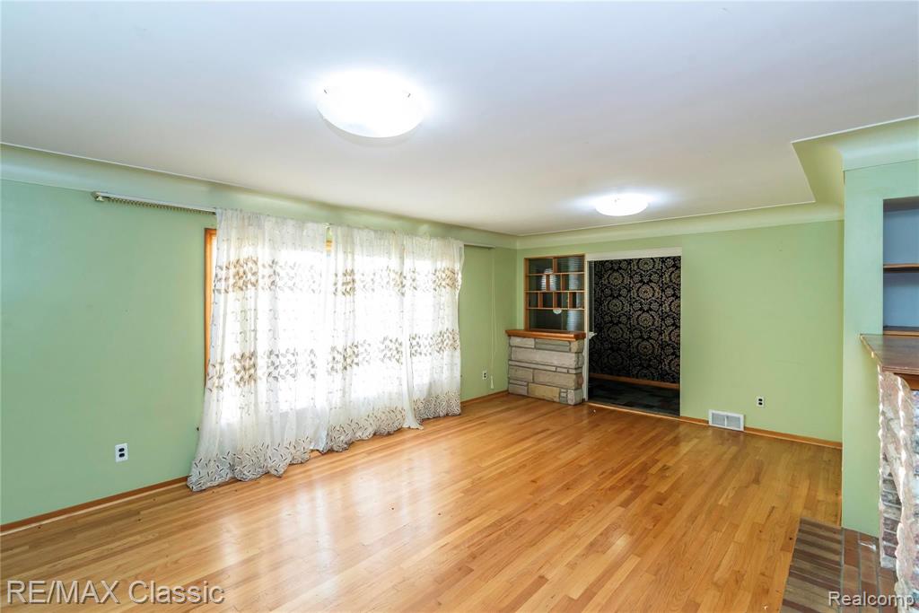 1354 North Gulley Road Dearborn, MI 48128 - Photo 44 of 44