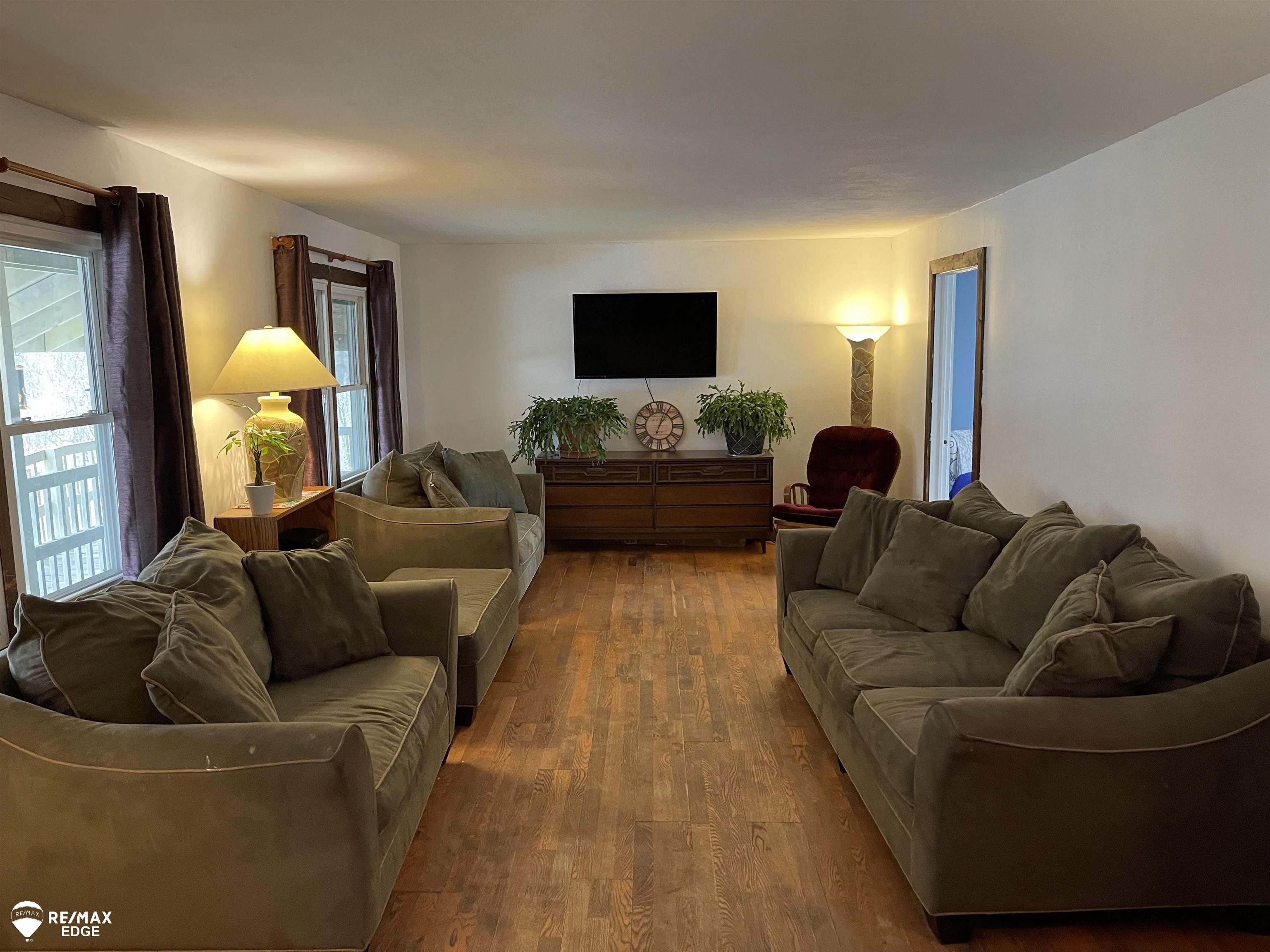 5886 Rivard Road Millington, MI 48746 - Photo 4 of 26