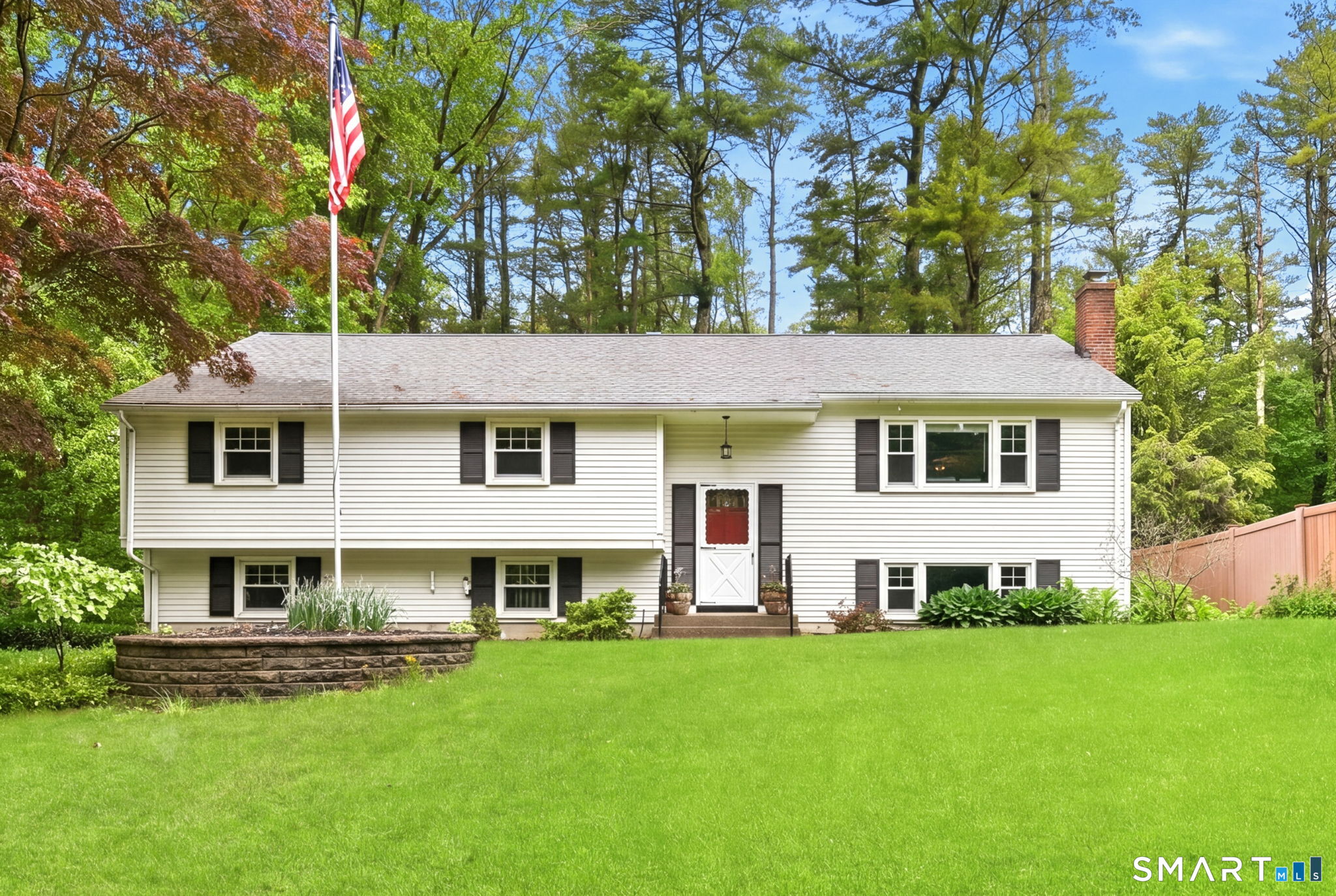 44 Old Colony Road North Stonington, CT 06359 - Photo 1 of 40