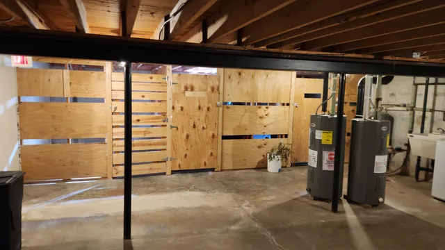 $615,000 | 1636 Janice Avenue, Green Bay, WI 54304