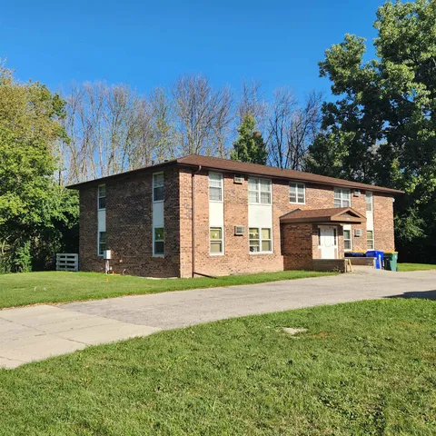 $615,000 | 1636 Janice Avenue, Green Bay, WI 54304