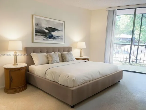 $1,900 | 3800 North Hills Drive, Unit 206, Hollywood, FL 33021