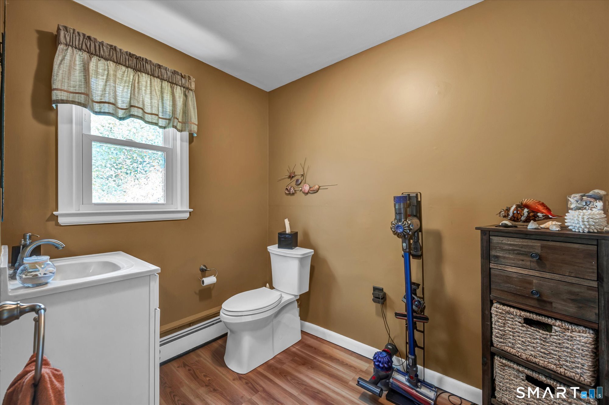 88 Meadow Wood Road Branford, CT 06405 - Photo 28 of 39