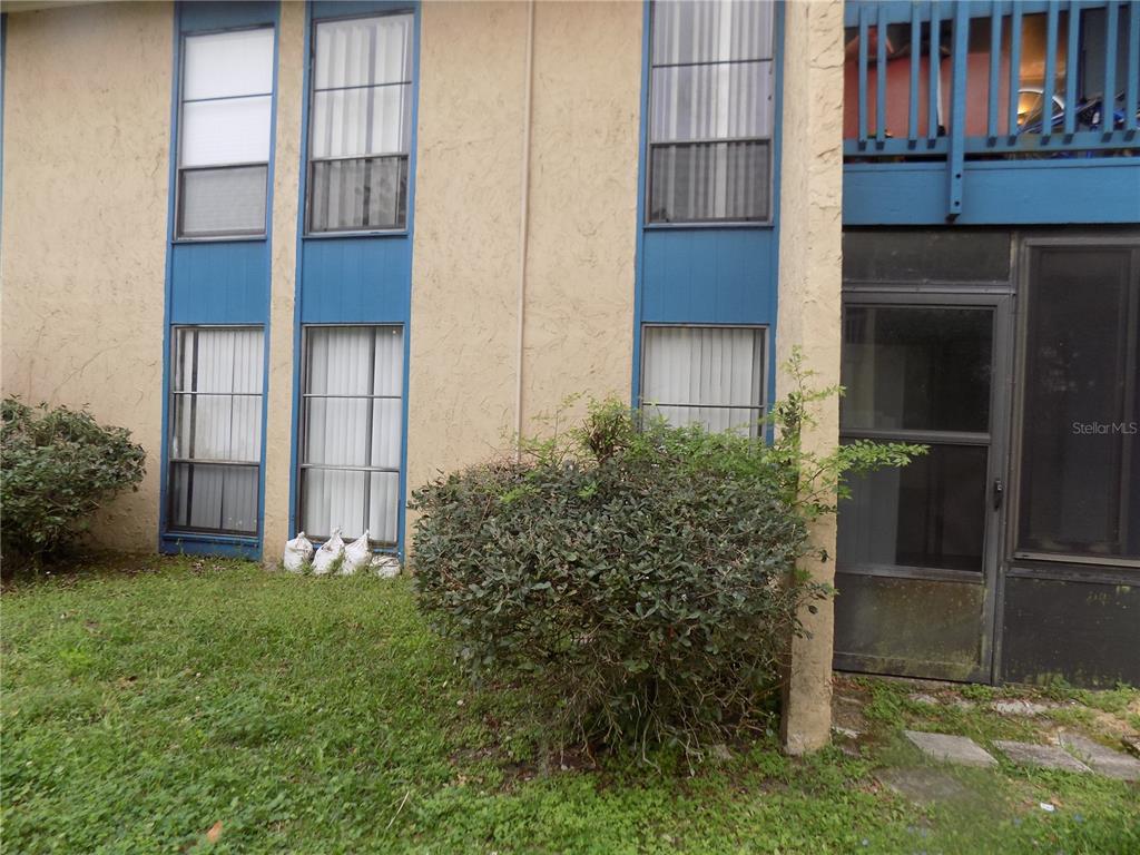 2811 Southwest Archer Road, Unit X 201 Gainesville, FL 32608 - Photo 28 of 29 a view of front door of house