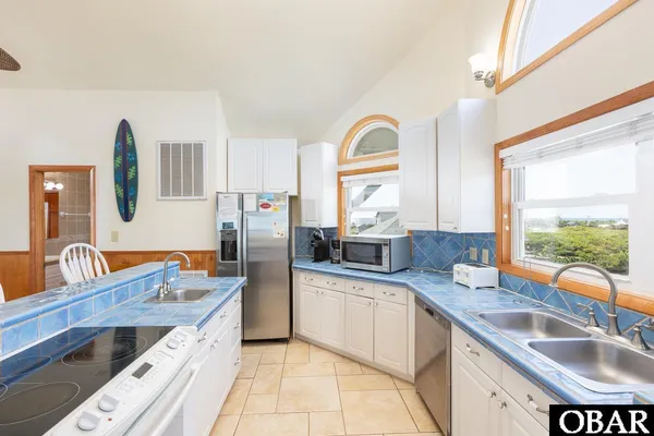 $777,000 | 23212 Sea Oats Drive, Rodanthe, NC 27968