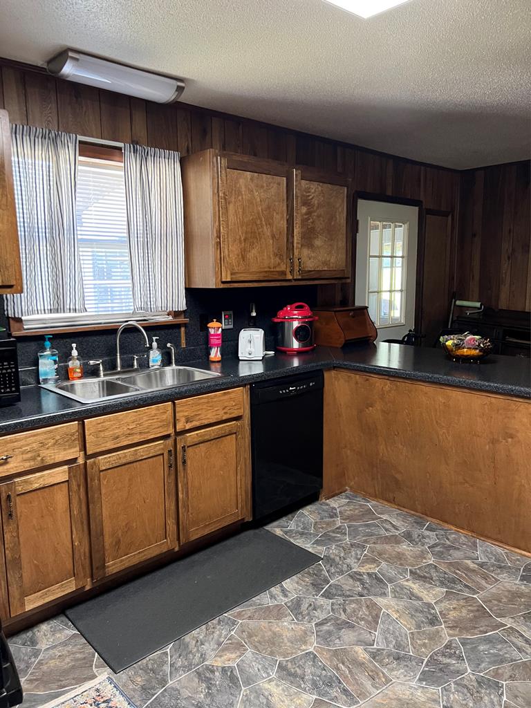 21138 Edwards Road Andalusia, AL 36421 - Photo 5 of 20