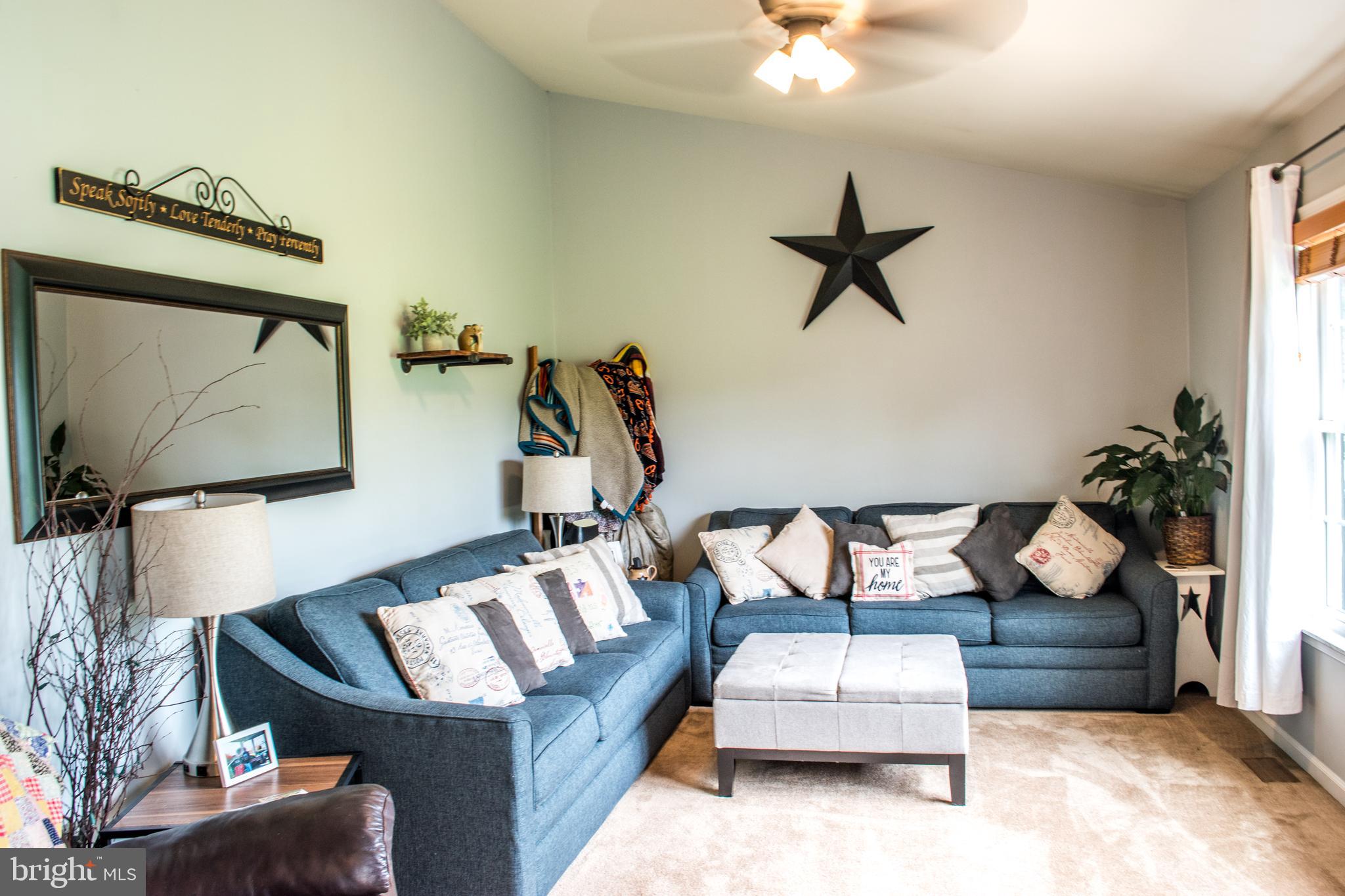 821 Sharps Point Road Fruitland, MD 21826 - Photo 3 of 19 Living Room