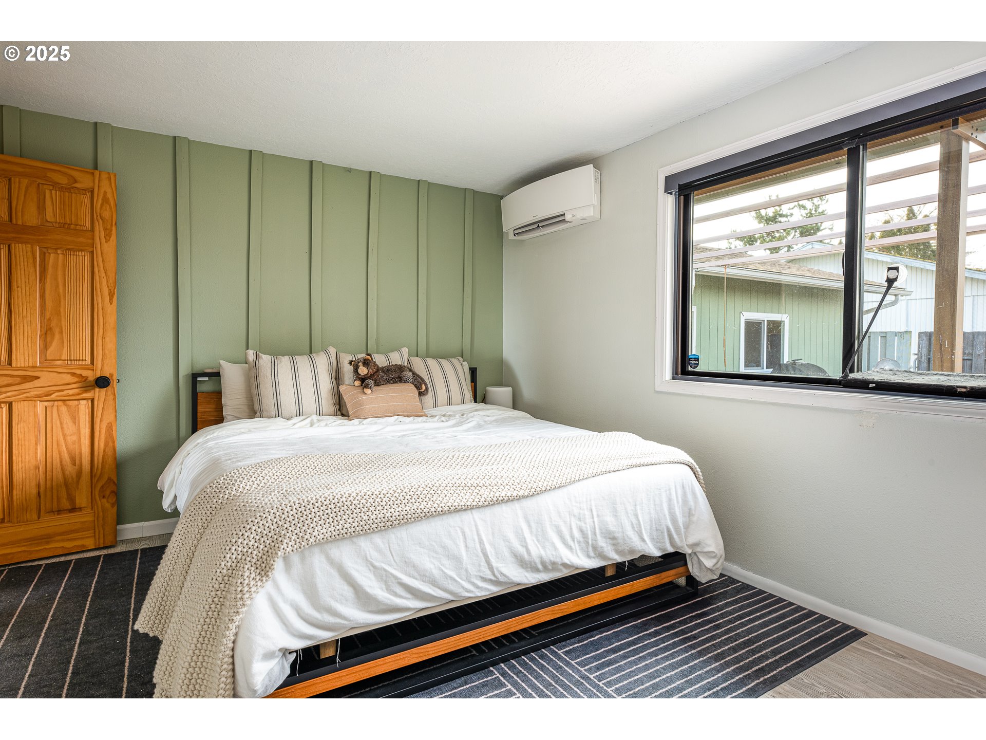 4667 Marshall Avenue Eugene, OR 97402 - Photo 26 of 33