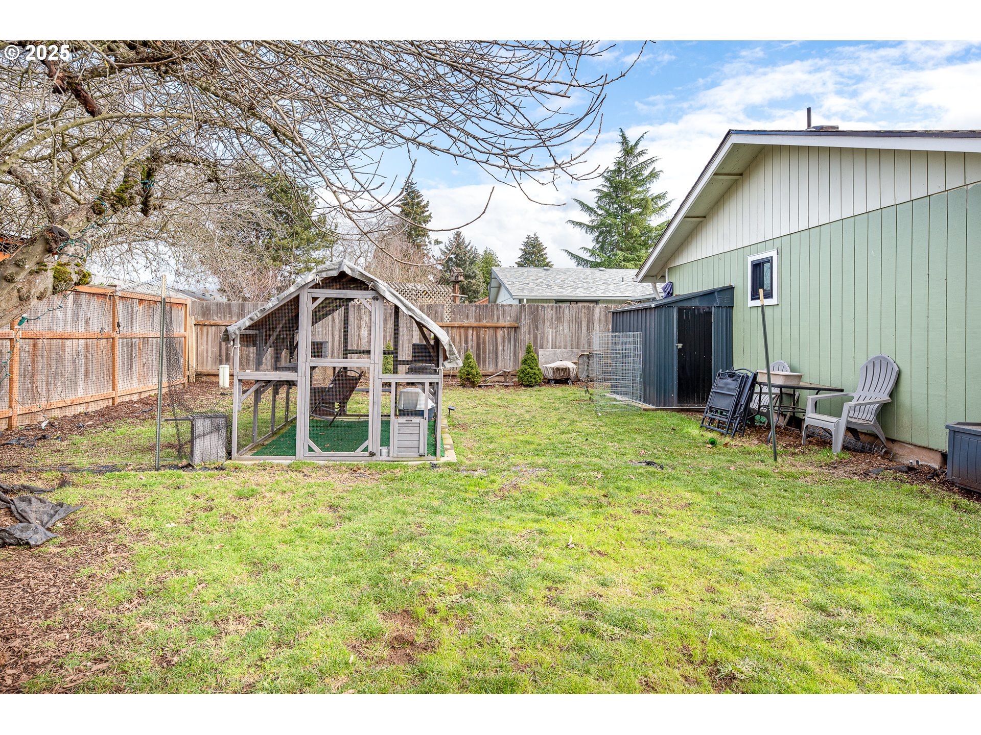 4667 Marshall Avenue Eugene, OR 97402 - Photo 32 of 33