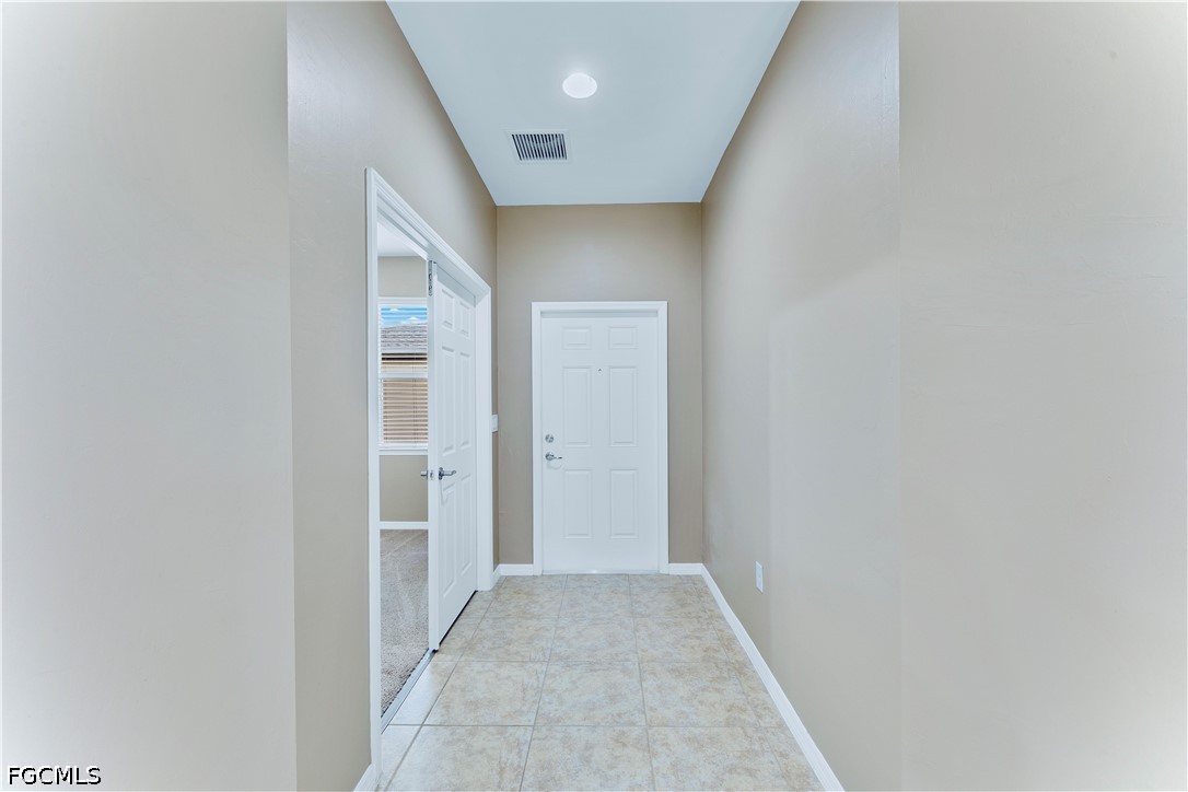 10781 Crossback Lane Lehigh Acres, FL 33974 - Photo 4 of 28