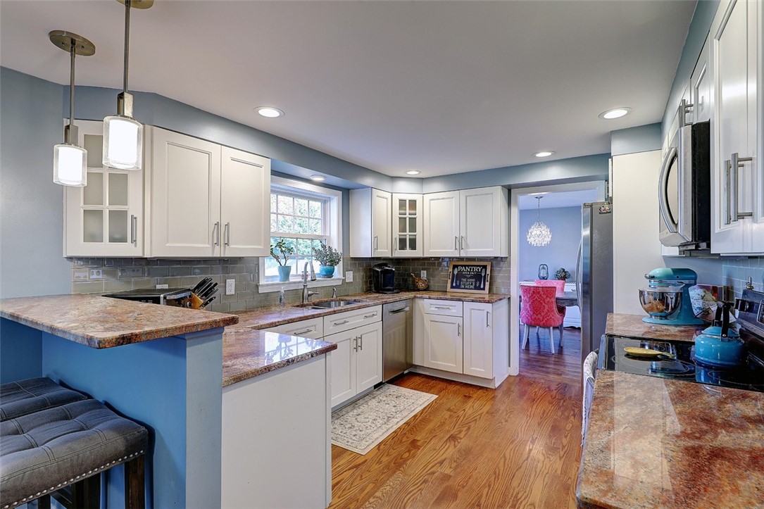 18 Lonesome Pine Road Cumberland, RI 02864 - Photo 16 of 47 Gallery Image 16