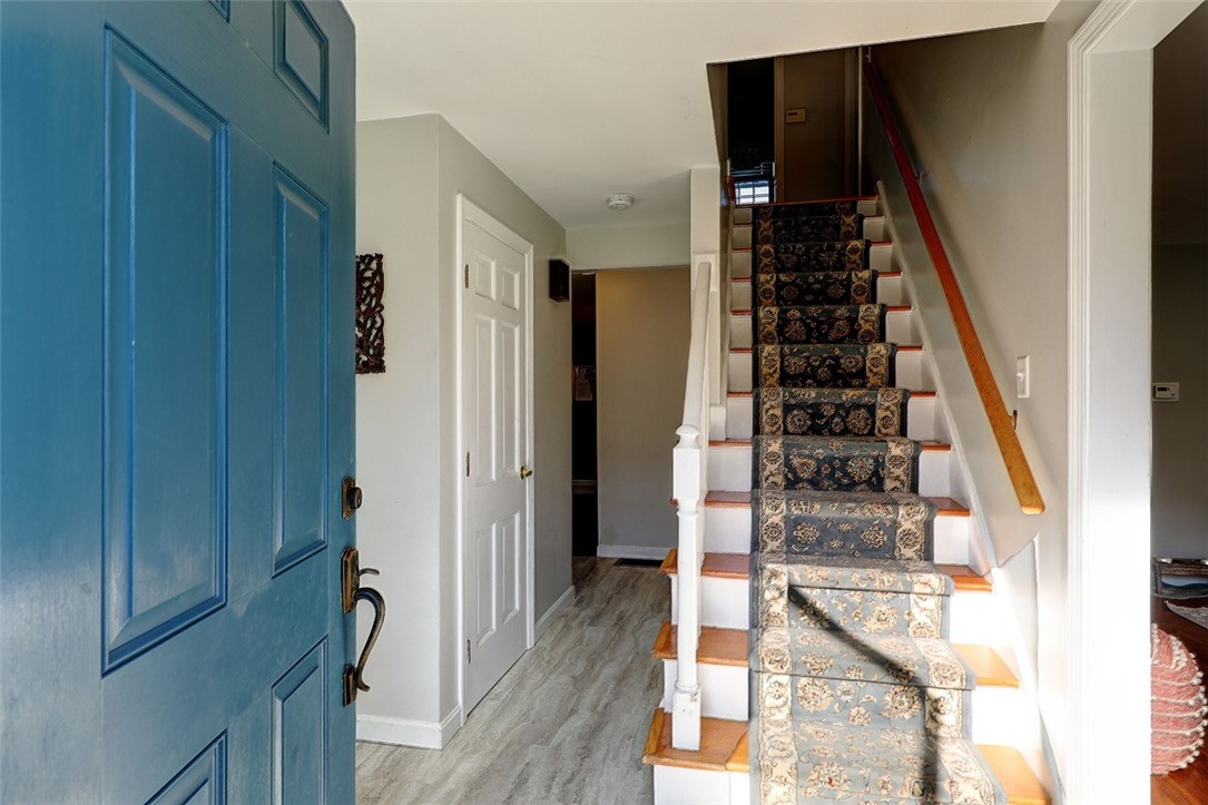 18 Lonesome Pine Road Cumberland, RI 02864 - Photo 7 of 47 Gallery Image 7