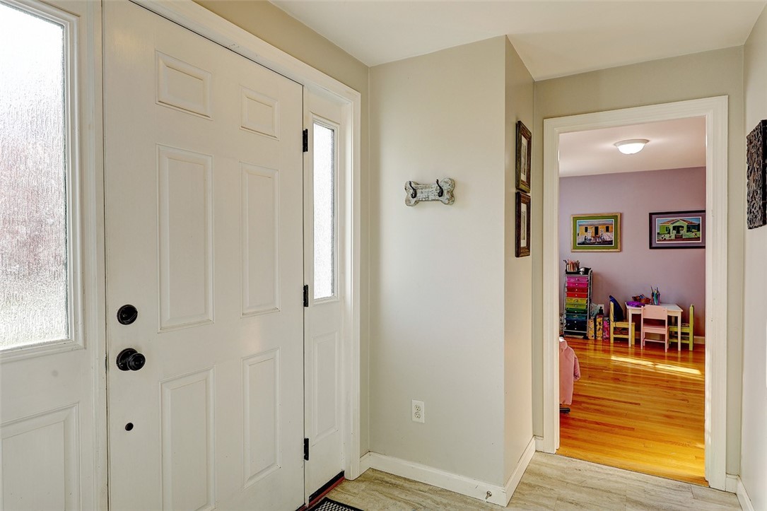 18 Lonesome Pine Road Cumberland, RI 02864 - Photo 8 of 47 Gallery Image 8