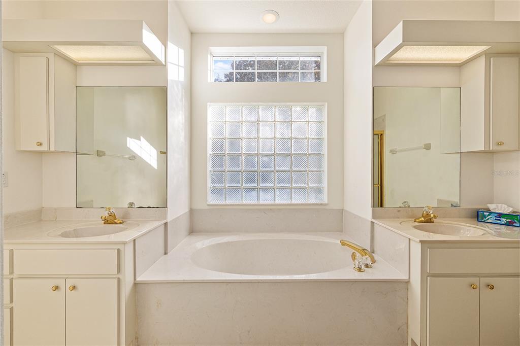 11621 Southwest 72nd Circle Ocala, FL 34476 - Photo 33 of 66