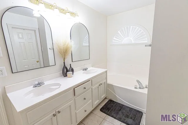 $219,900 | 9930 Glavin Avenue, Baton Rouge, LA 70810