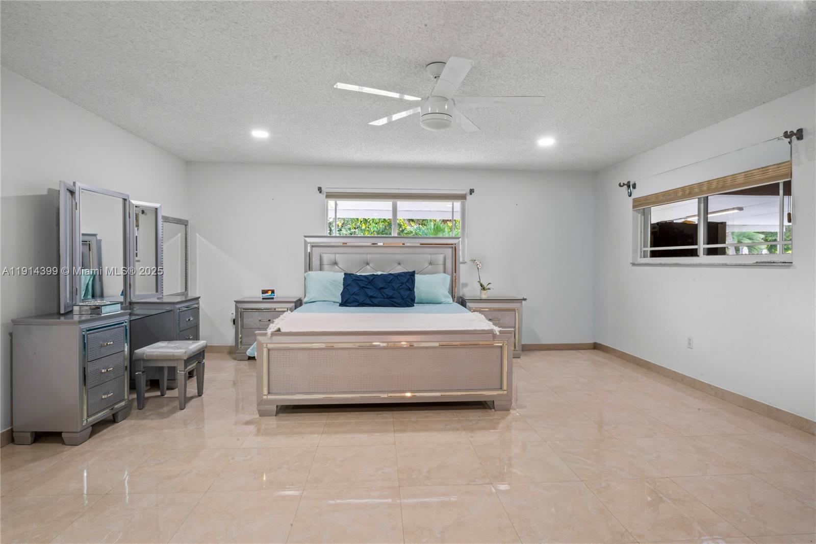 6010 Southwest 19th Street Miami, FL 33155 - Photo 23 of 46