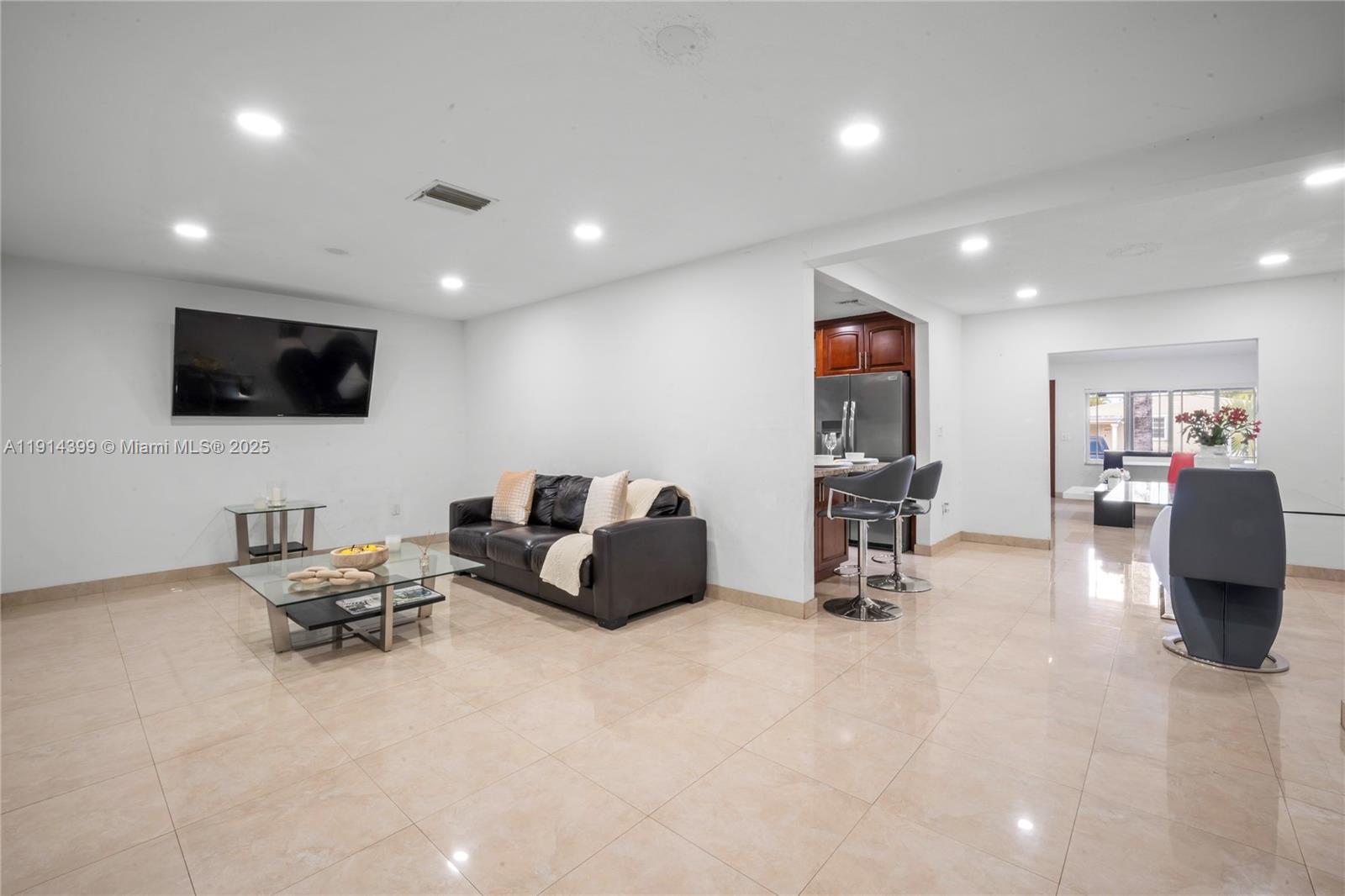 6010 Southwest 19th Street Miami, FL 33155 - Photo 26 of 46