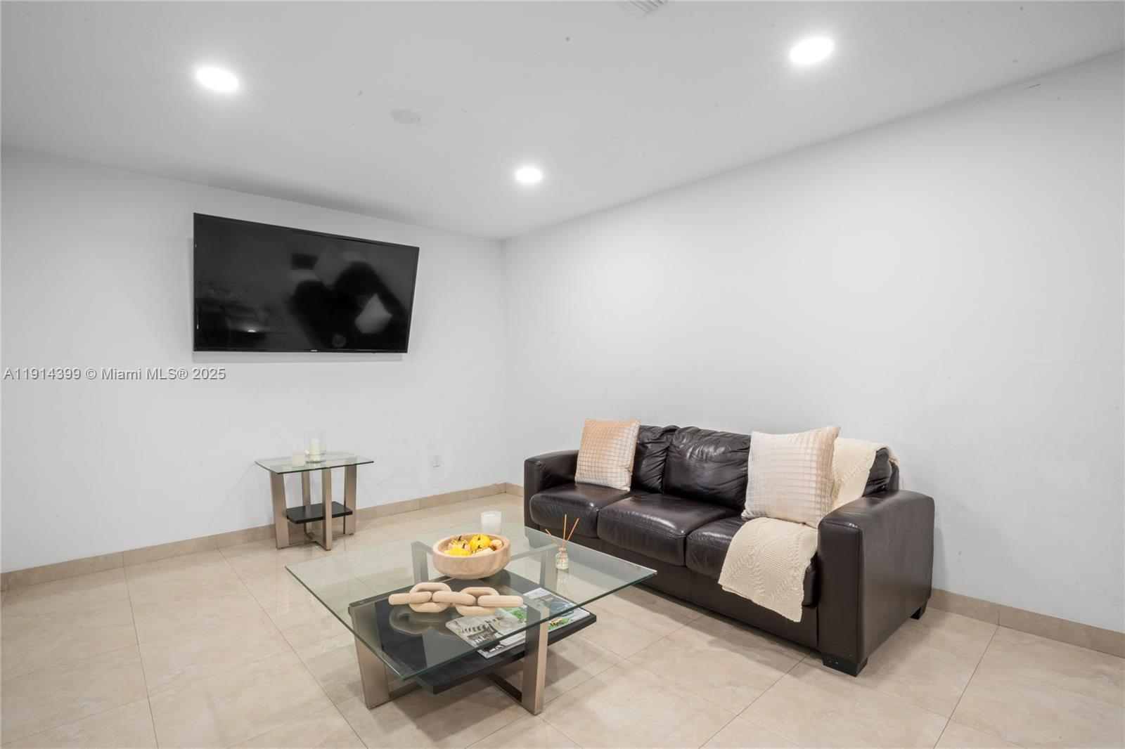 6010 Southwest 19th Street Miami, FL 33155 - Photo 27 of 46