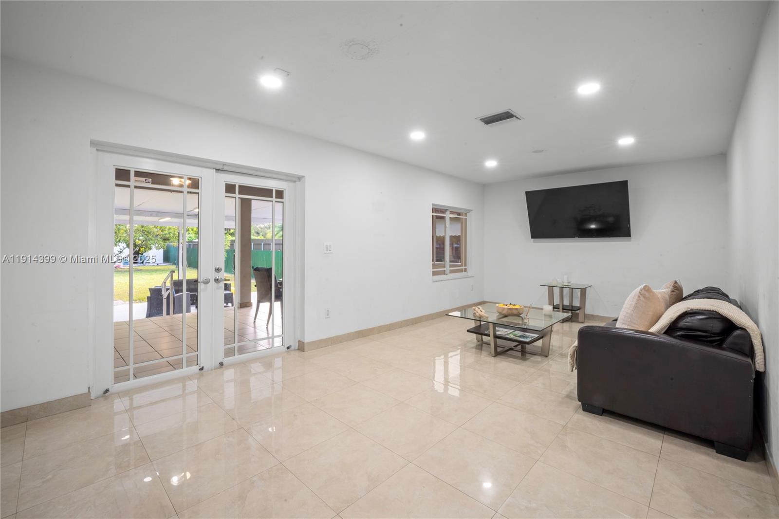 6010 Southwest 19th Street Miami, FL 33155 - Photo 28 of 46