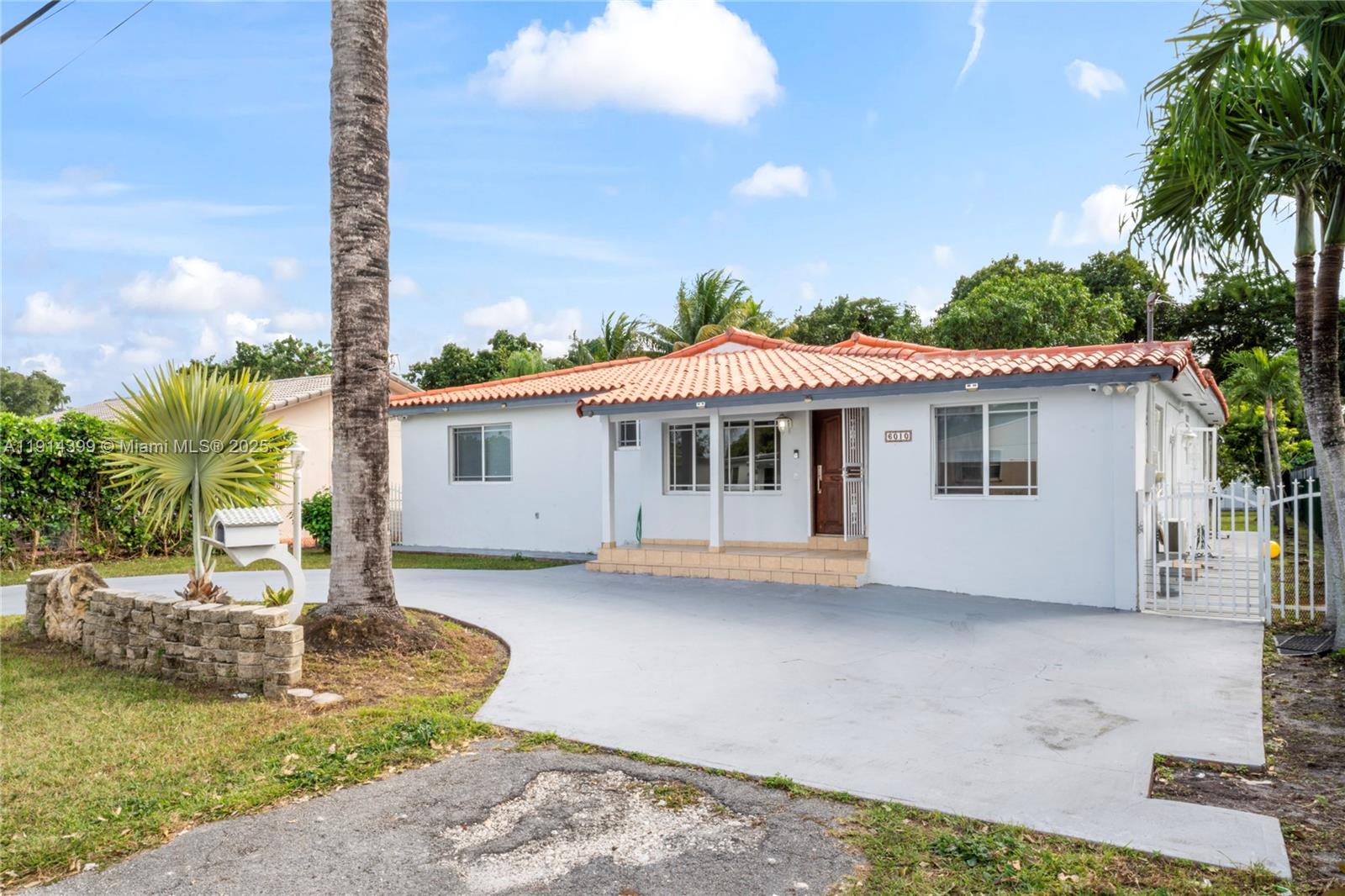 6010 Southwest 19th Street Miami, FL 33155 - Photo 42 of 46