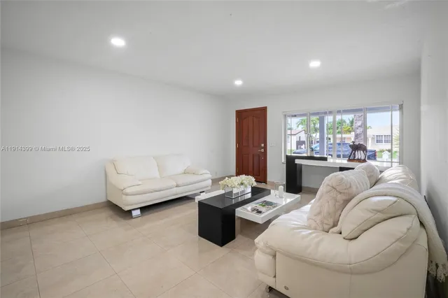 $1,150,000 | 6010 Southwest 19th Street, Miami, FL 33155