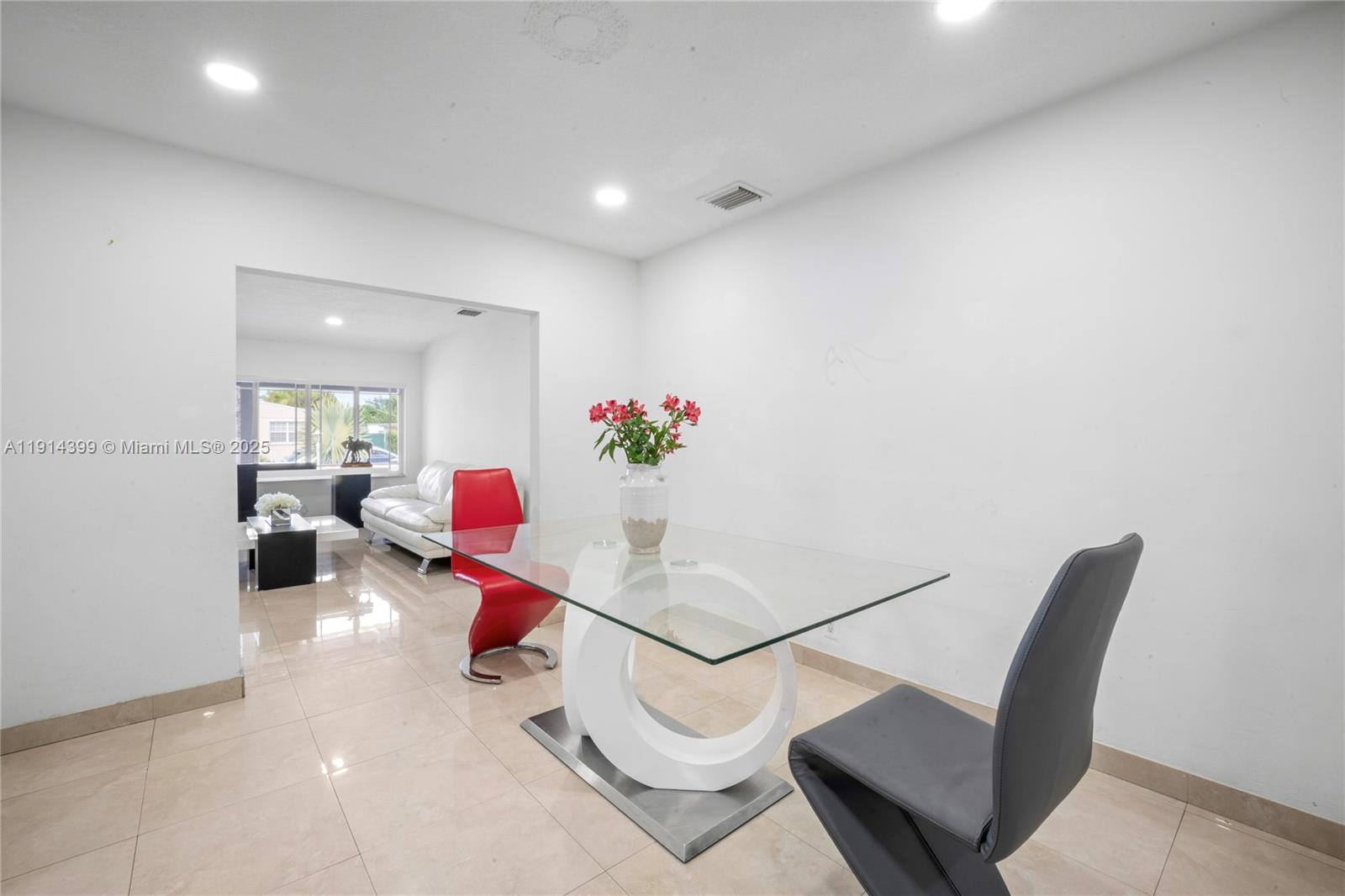 6010 Southwest 19th Street Miami, FL 33155 - Photo 6 of 46