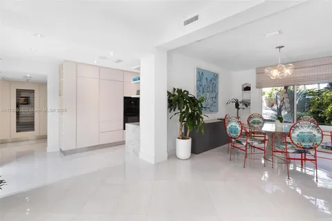 $4,499,000 | 2550 Flamingo Drive, Miami Beach, FL 33140