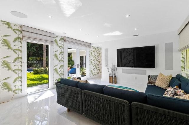 $4,499,000 | 2550 Flamingo Drive, Miami Beach, FL 33140