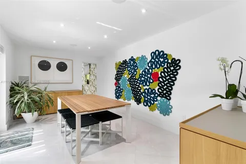 $4,499,000 | 2550 Flamingo Drive, Miami Beach, FL 33140