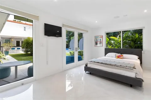 $4,499,000 | 2550 Flamingo Drive, Miami Beach, FL 33140
