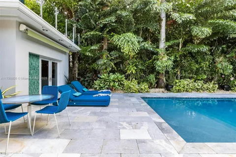 $4,499,000 | 2550 Flamingo Drive, Miami Beach, FL 33140